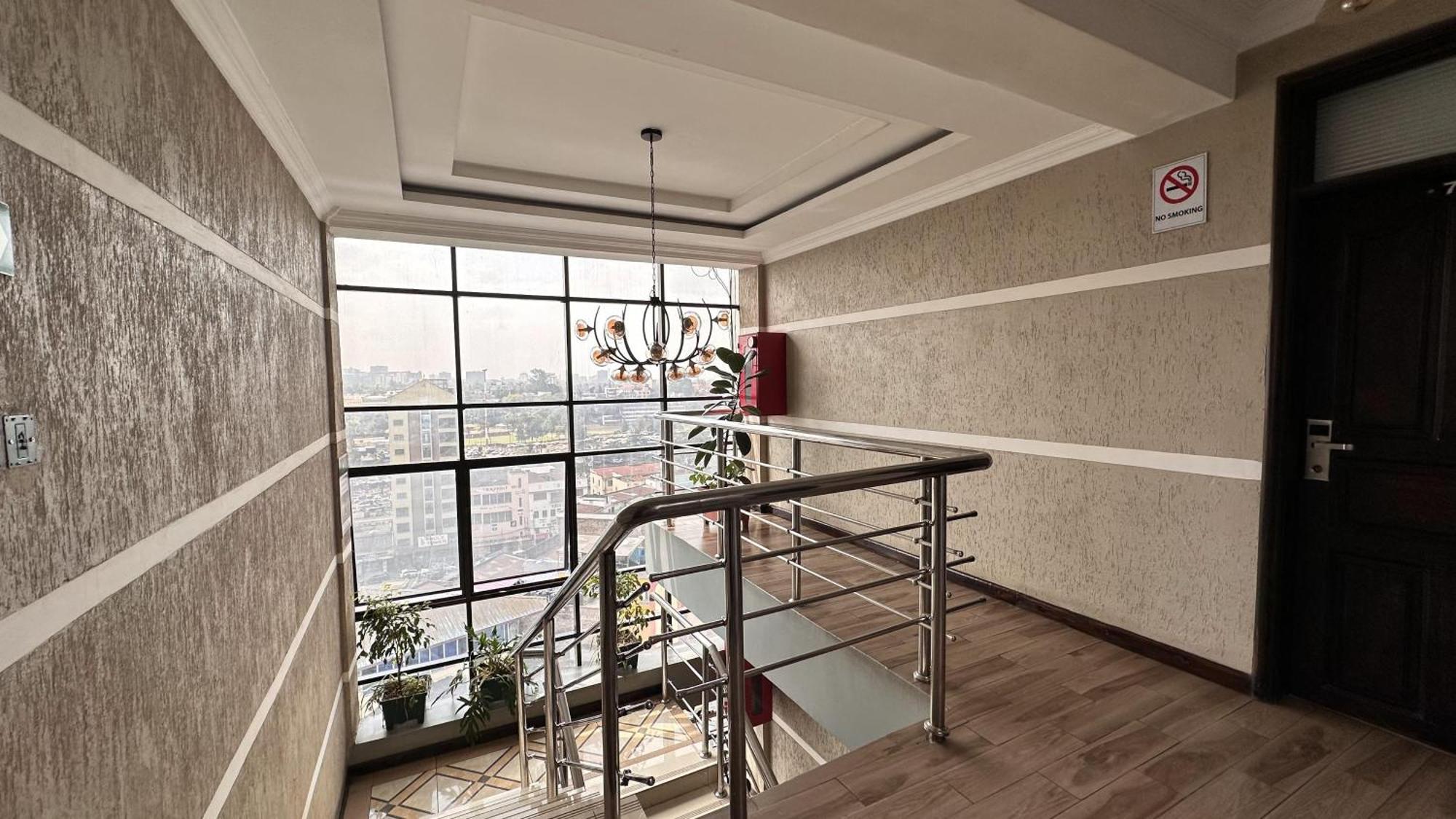 Hemak Suites Hotel Nairobi Exterior photo